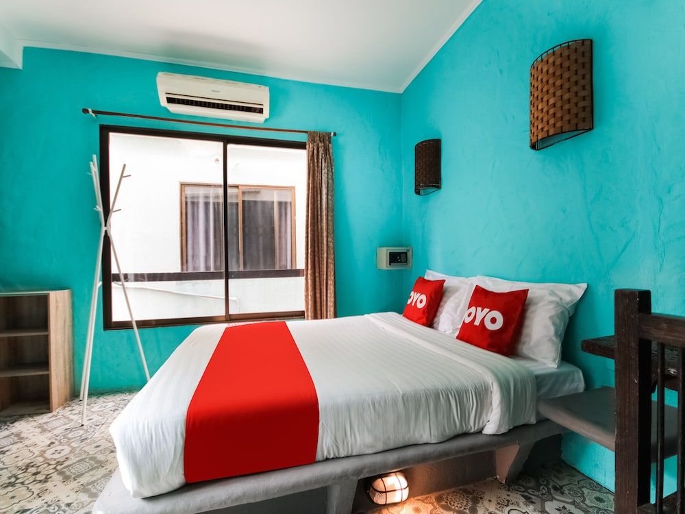 OYO 1103 Pirates House Hotel Superior Double Room 7