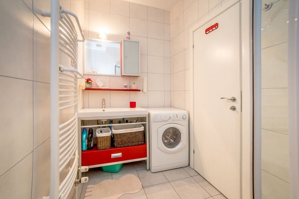 Art Deco Apartment Apartment, Balcony, City View 12