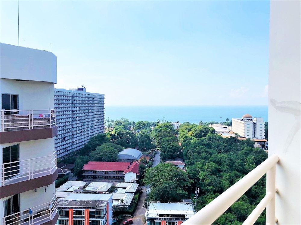 Sea View Apartment Rimhad Condominium Pattaya Condo, 1 Bedroom, Smoking, Balcony 7