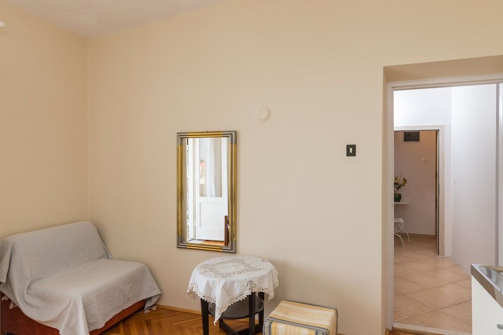 undefined Studio Maha 10