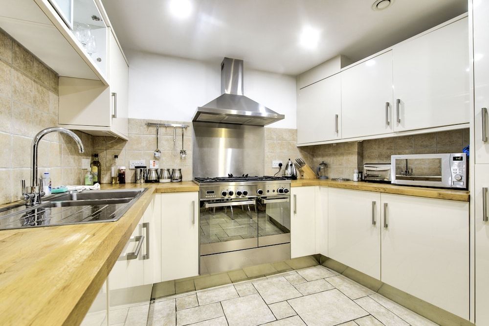 undefined St Stephen Street Apartment 9