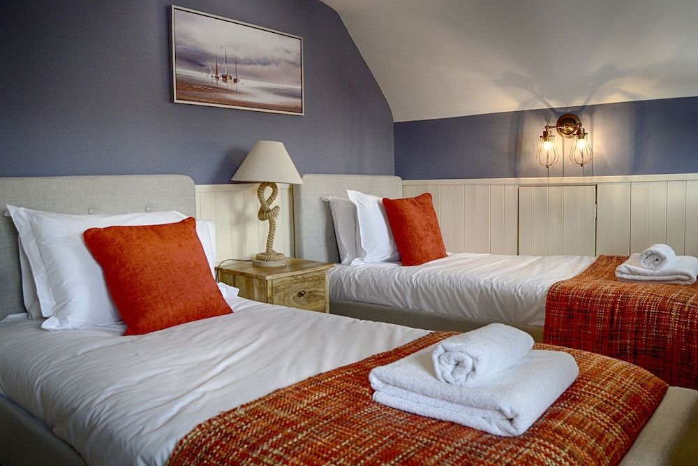 The Lansdowne Cottage Superior Cottage, Private Bathroom, Courtyard View 4