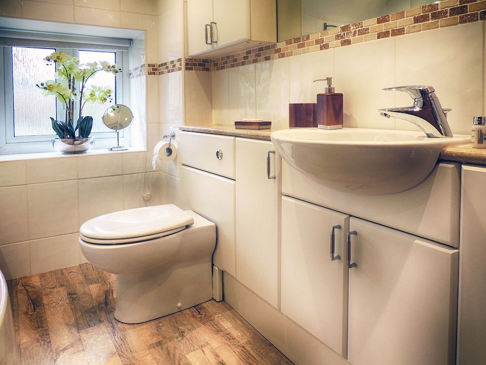 The Lansdowne Cottage Superior Cottage, Private Bathroom, Courtyard View 6