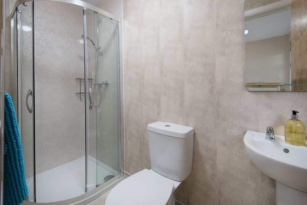 Brown Rigg Guest Rooms Double or Twin Room 11