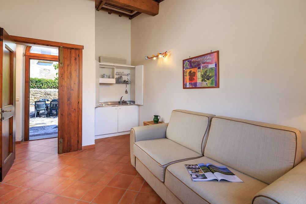 Studio, Patio