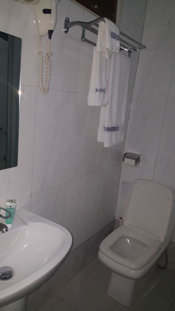 Ridar Hotel Executive Single Room 4