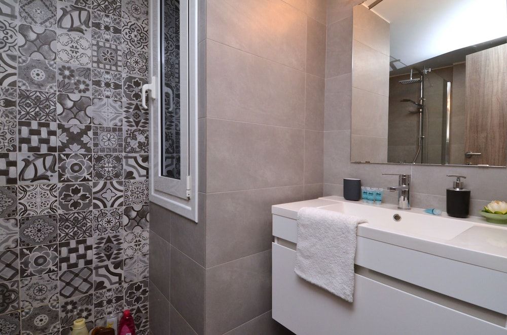 undefined Koukaki a minimal studio 8