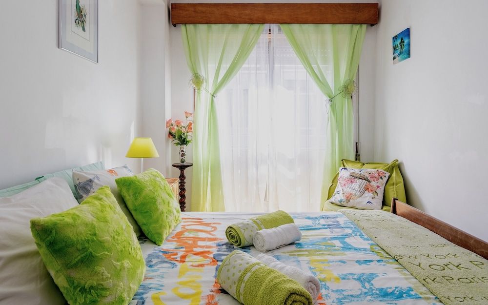 Apartment Rustic Oporto Traditional Apartment, 2 Bedrooms, Lanai, City View 3