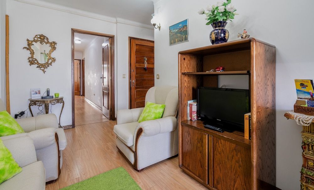 Apartment Rustic Oporto Traditional Apartment, 2 Bedrooms, Lanai, City View 9