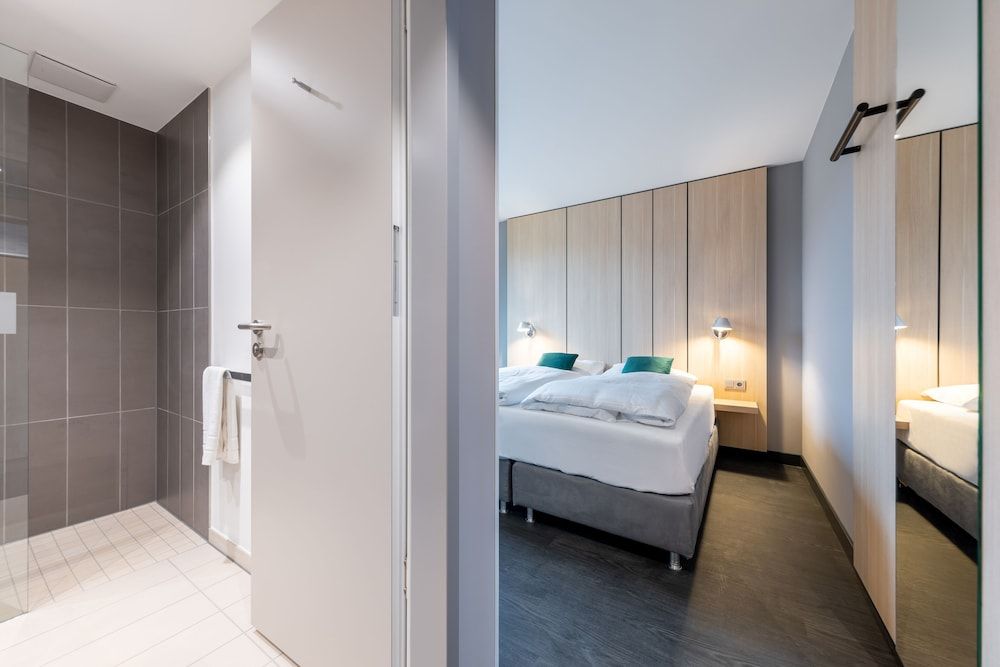 Serways Hotel Hösel Superior Double Room 18