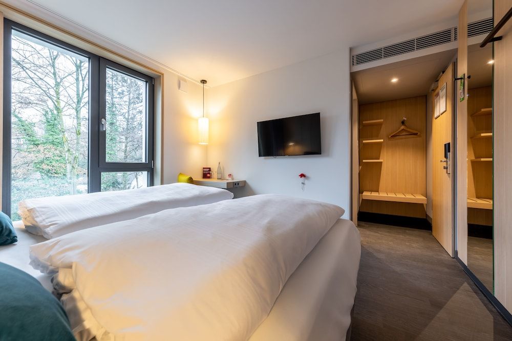 Serways Hotel Hösel Superior Double Room 7