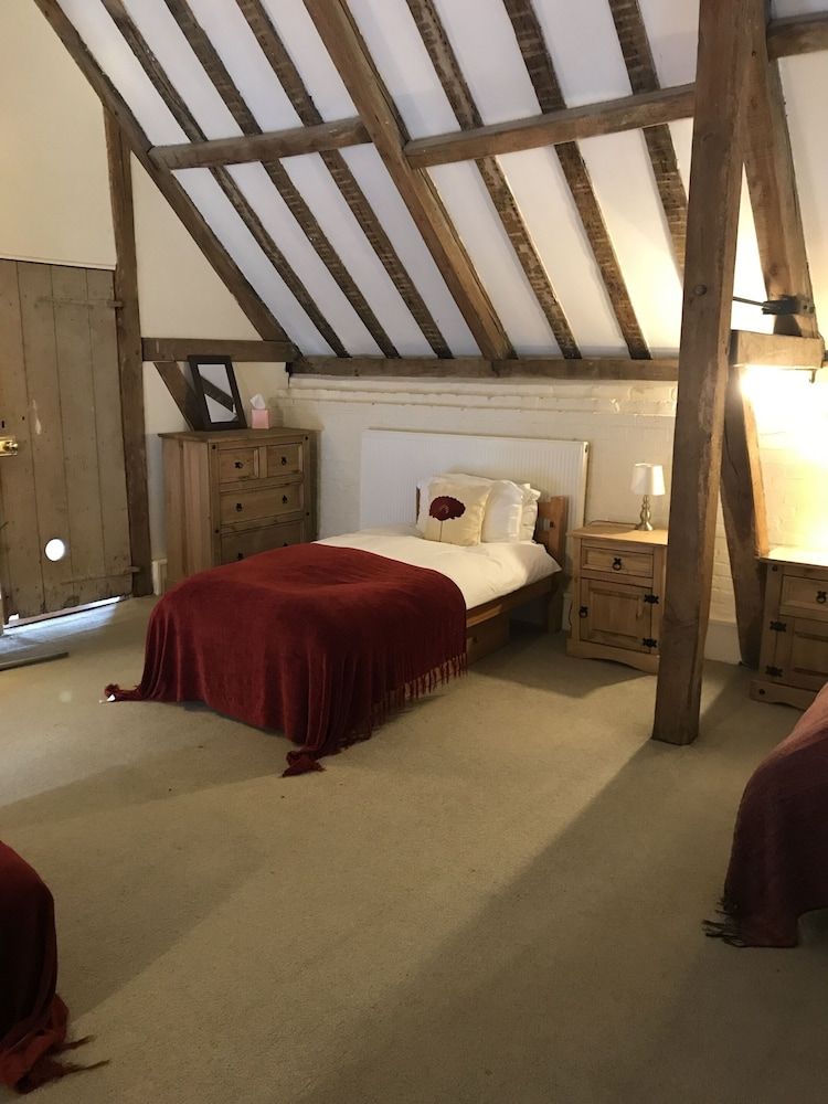 The Stables Suite, Ensuite (The Minsmere Room) 3