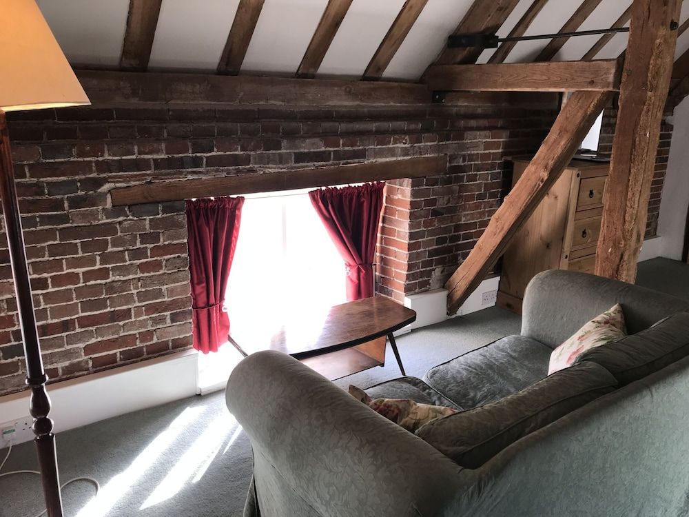 The Stables Double Room, Ensuite (The Southwold Room) 3