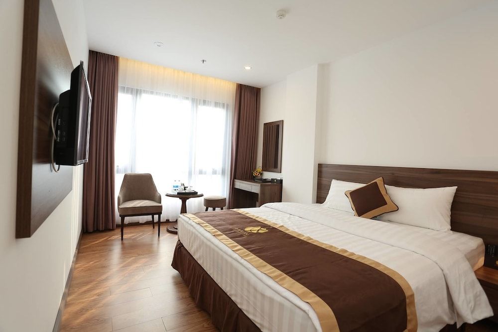 undefined Rosarian Hotel 8