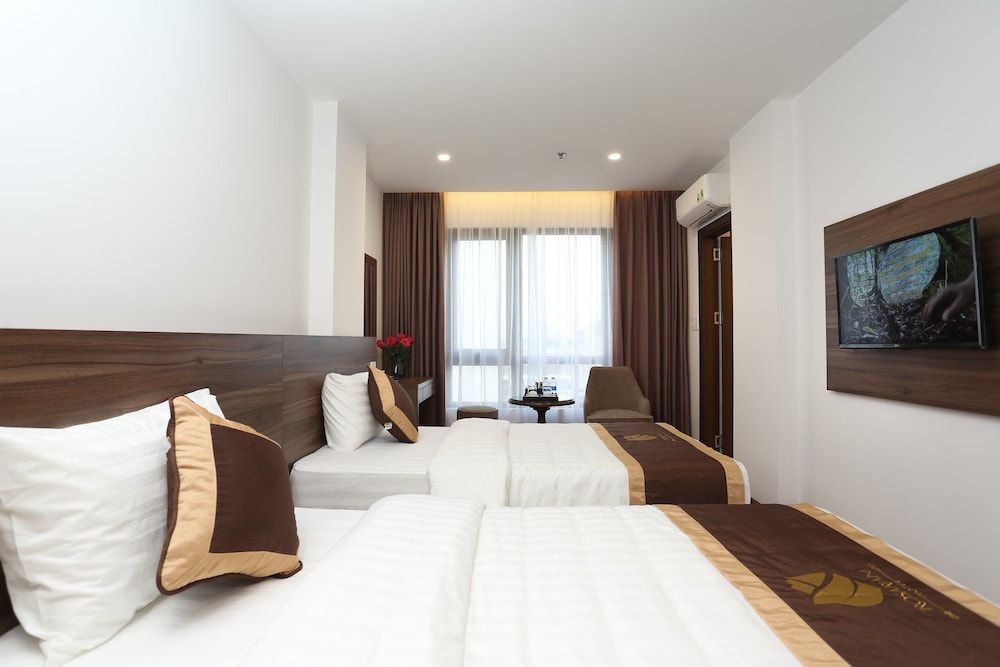 Rosarian Hotel Deluxe Twin Room