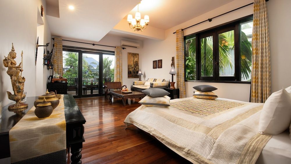 undefined Mane History Lovers 2