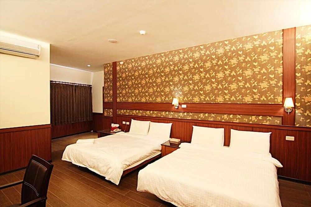 Business Quadruple Room