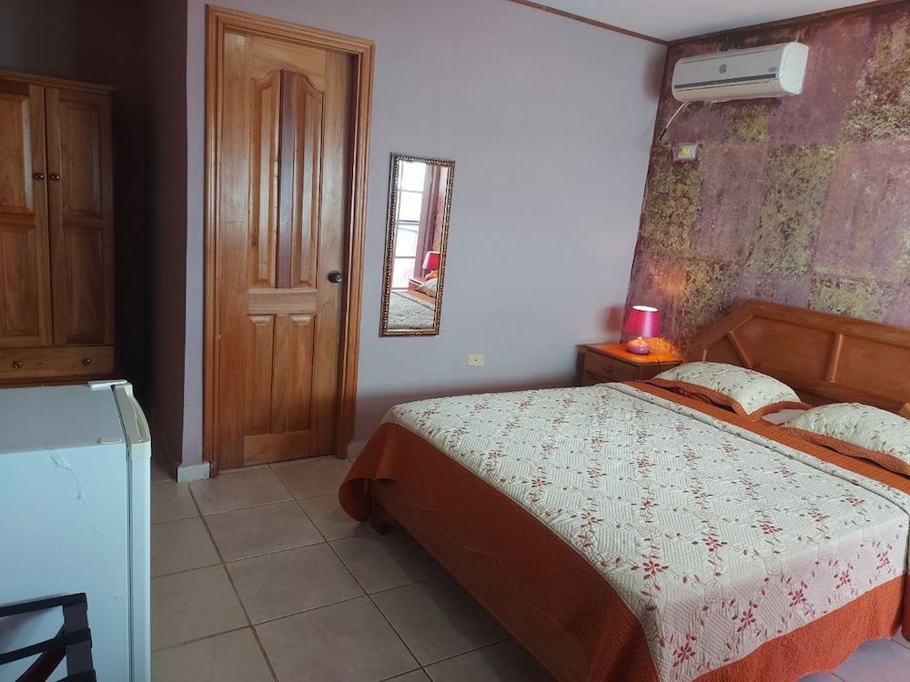 Queen Room, Sea View
