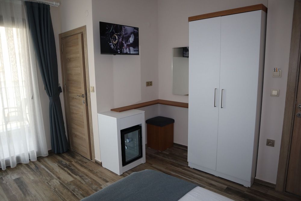 AURORA SIĞACIK HOTEL Aurora View Room with Double Balcony 8