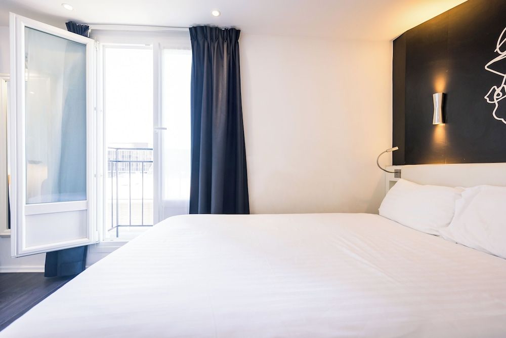 Superior Room, Balcony