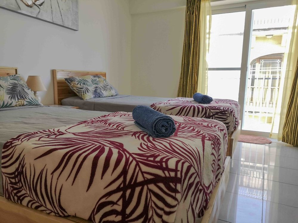 All Nations Holiday Home Family Triple Room, Balcony, City View