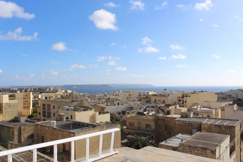 All Nations Holiday Home Superior Penthouse, Terrace, Sea View 8