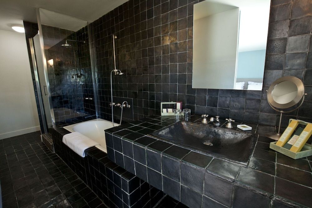 Double Room (César)