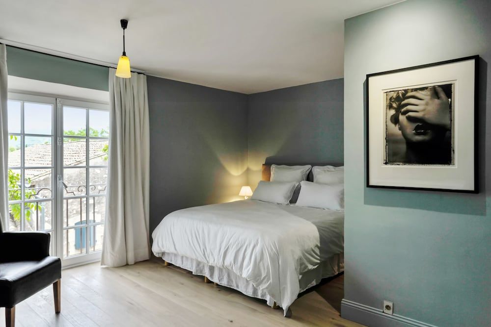 Double Room (César)
