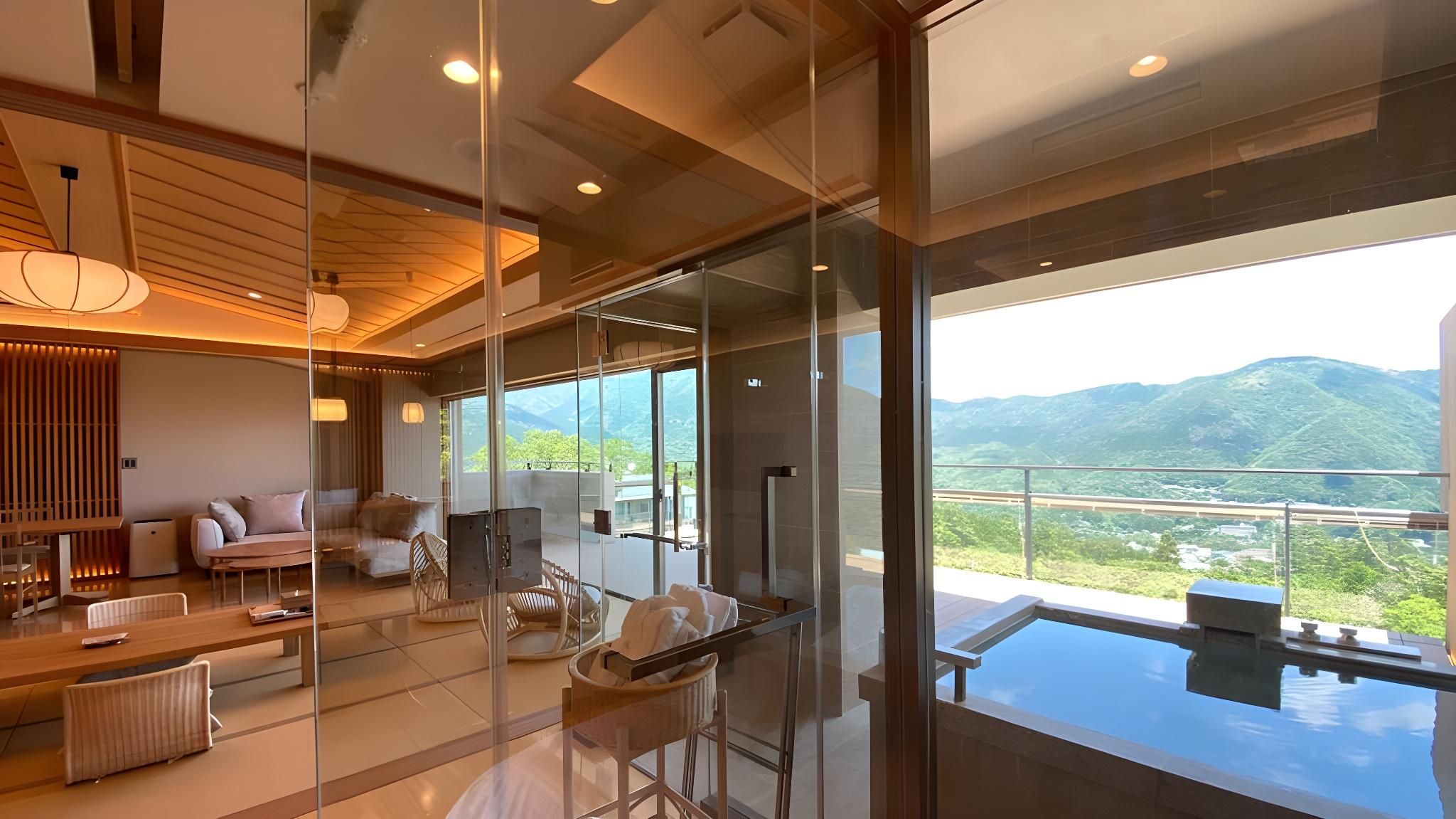 Top Floor Deluxe Western-Japanese Style Suite - RYO