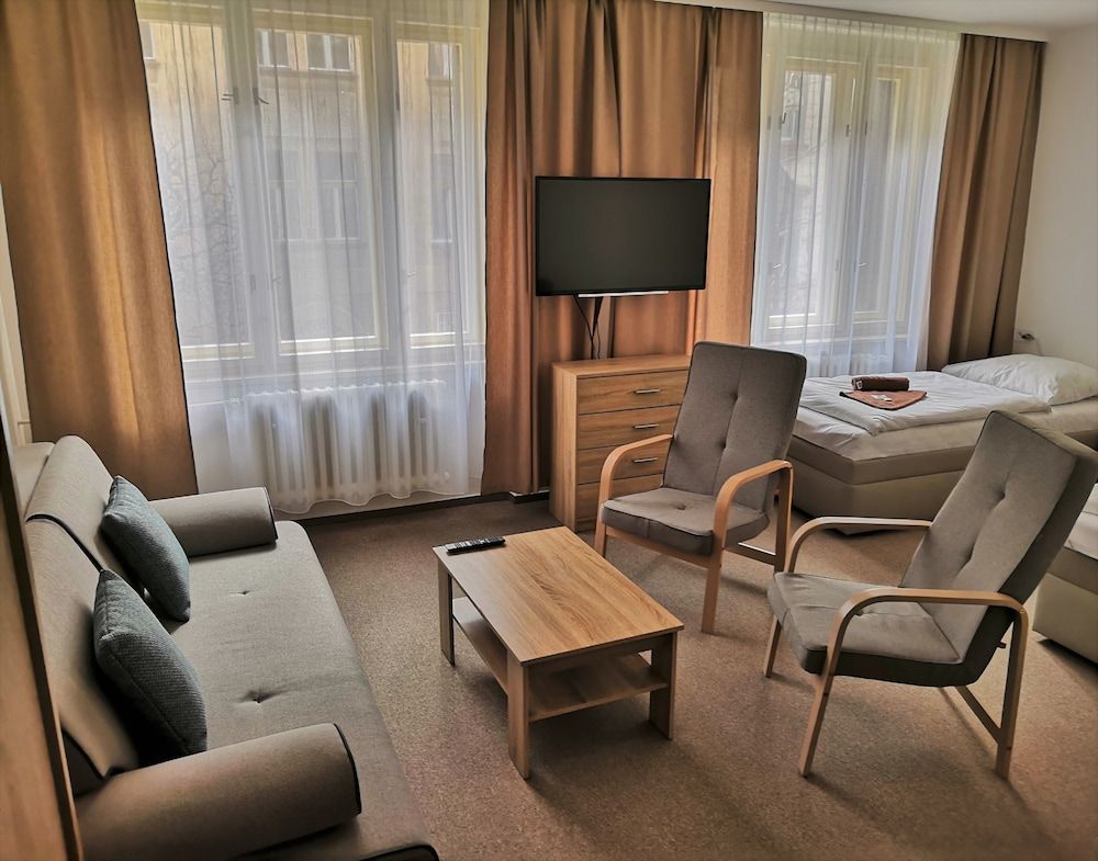 Marianeum Junior Studio Suite 3