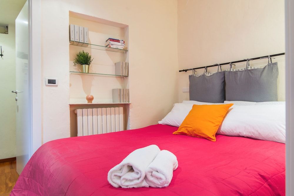 undefined Bologna Rainbow Apartment 8