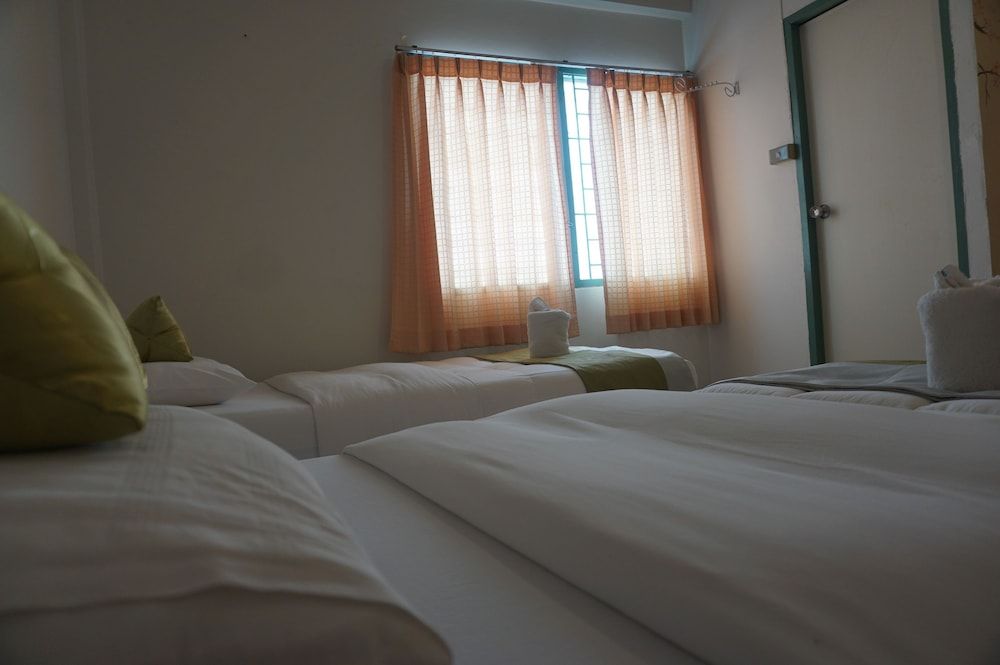 Standard Twin Room with Air-con