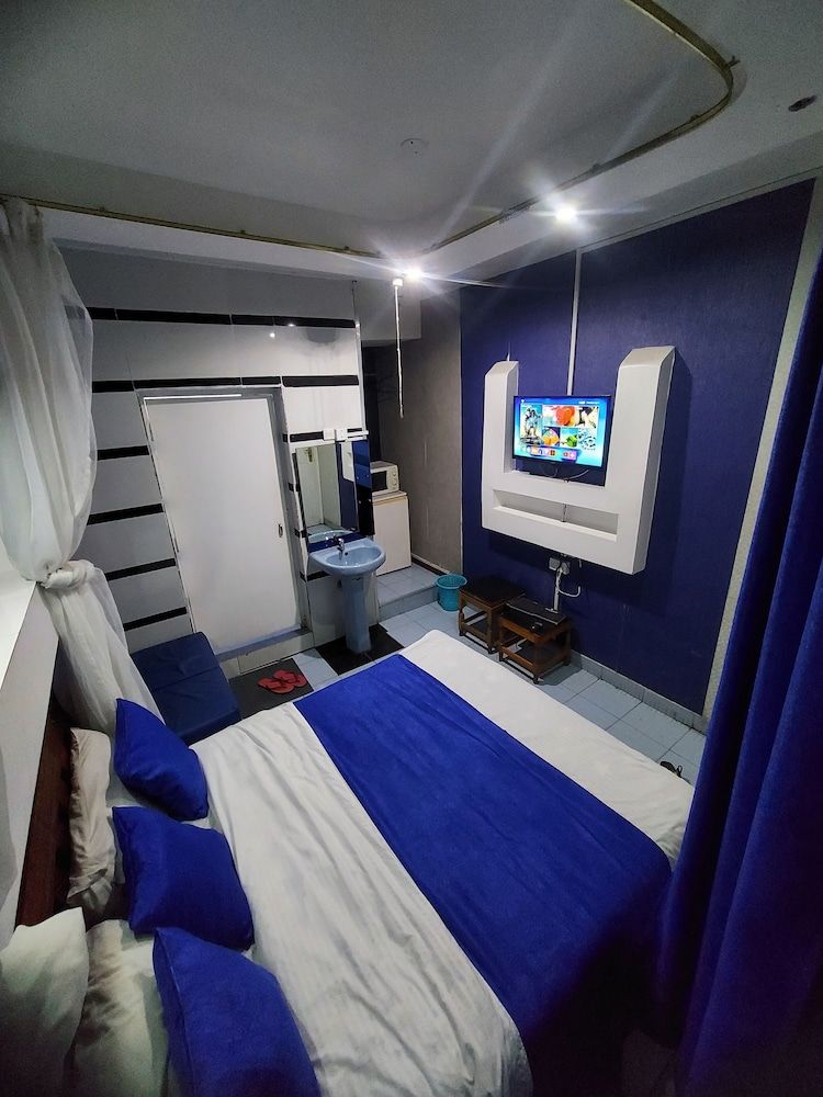 undefined Sagwe Furnished Apartments 4