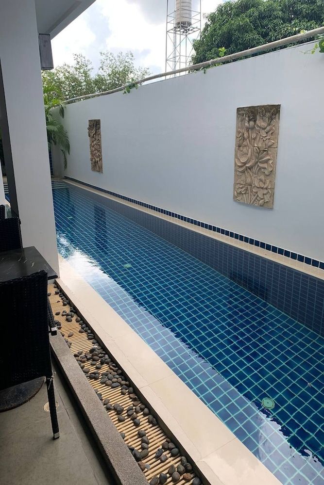 undefined One World One Home Naiharn Hotel 10