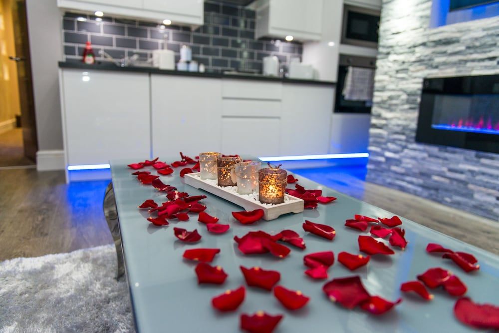Aphrodite Suites Huddersfield Executive Suite, Ensuite (Ground Floor Flat) 26