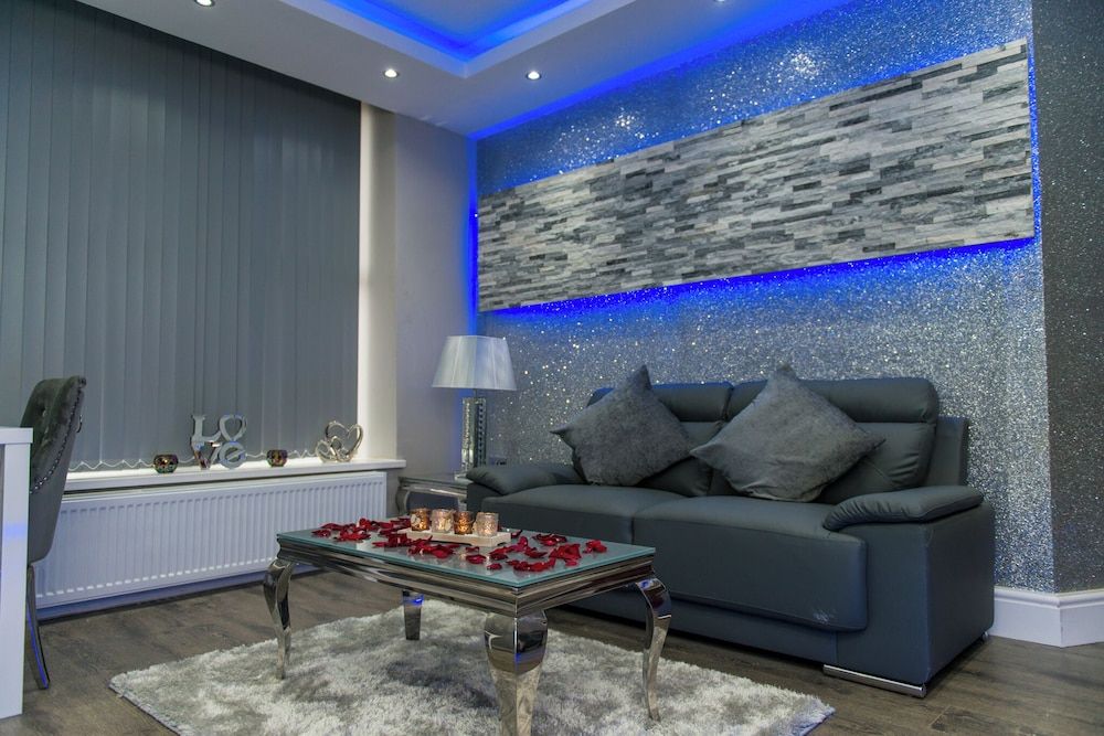 Aphrodite Suites Huddersfield Executive Suite, Ensuite (Ground Floor Flat) 48