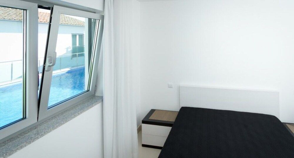 Peralux Apartment, 1 Bedroom 8