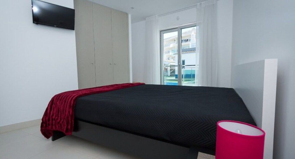 Peralux Apartment, 3 Bedrooms 4