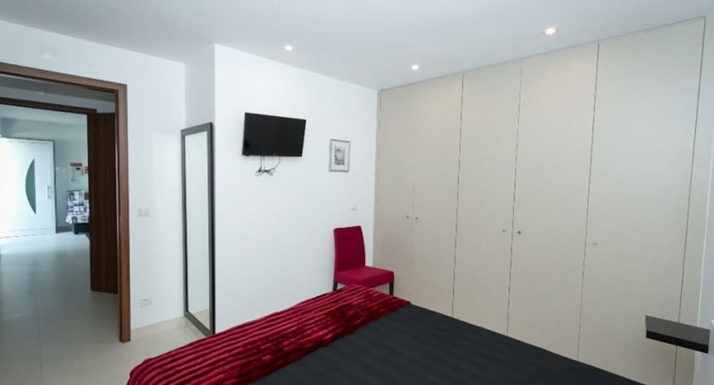 Peralux Apartment, 1 Bedroom 2