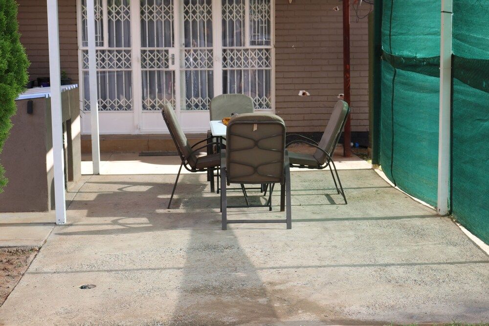 Caledon Overnight Rooms Family Chalet (4) 4