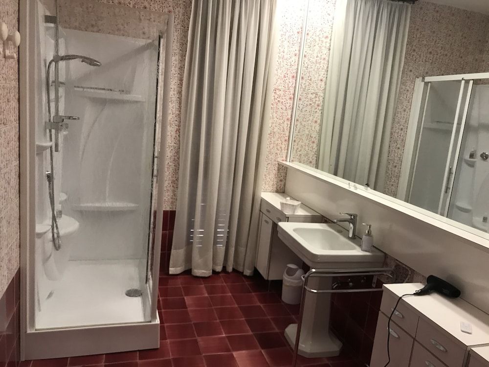 Villa Albina B&B Comfort Double or Twin Room, 1 Bedroom, Non Smoking, Pool View 6