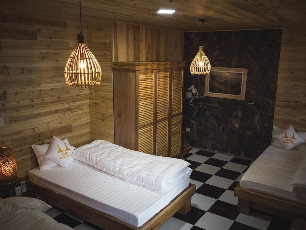 Quadruple Room, Mountain View