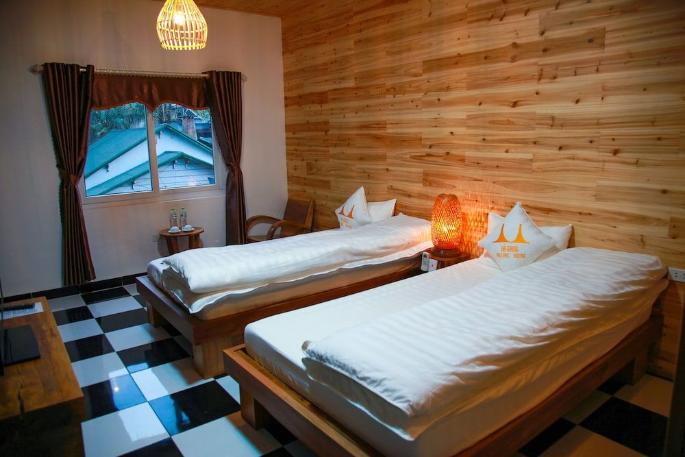 Twin Room, Mountain View