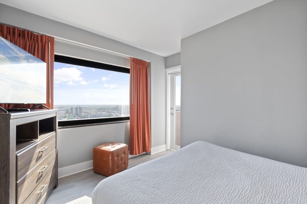 Comfort Penthouse, 3 Bedrooms, Balcony, Ocean View