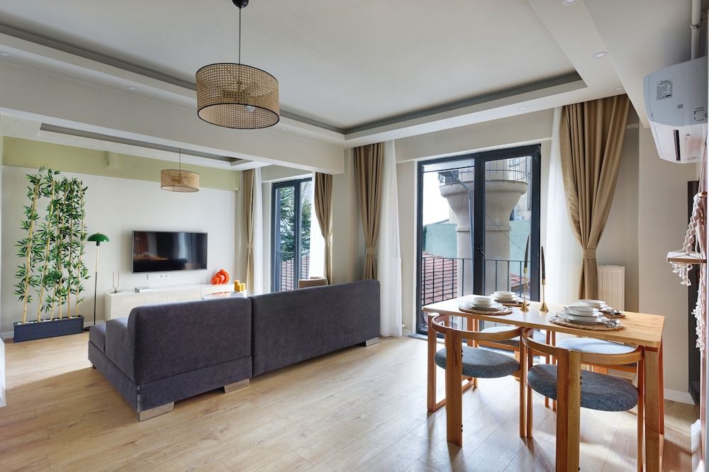 undefined Galata Abraham By Newinn 9