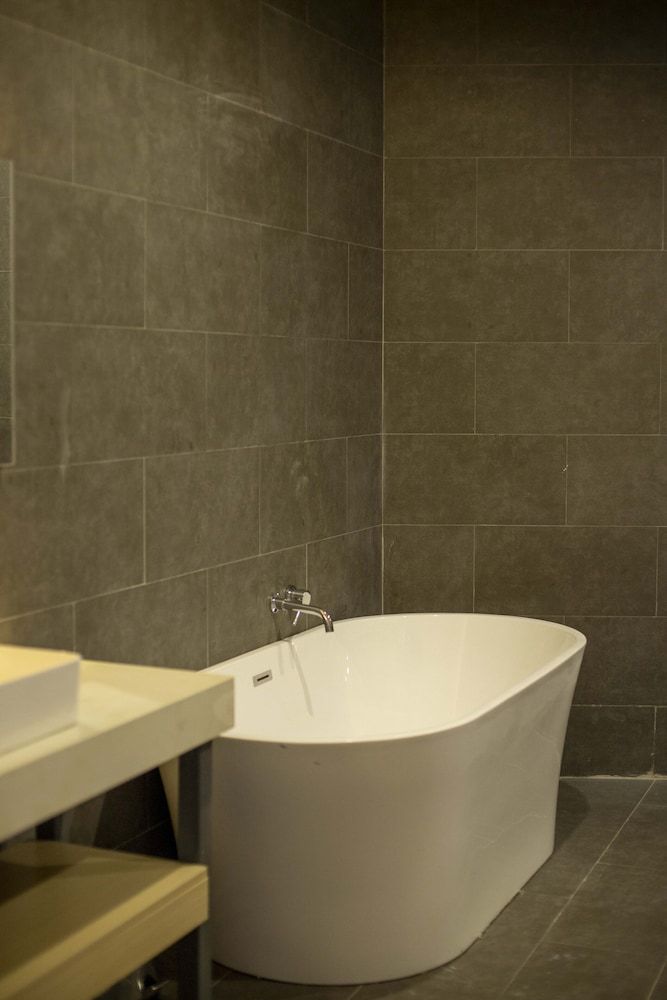 Eseriani The Resort Executive Double Room 6