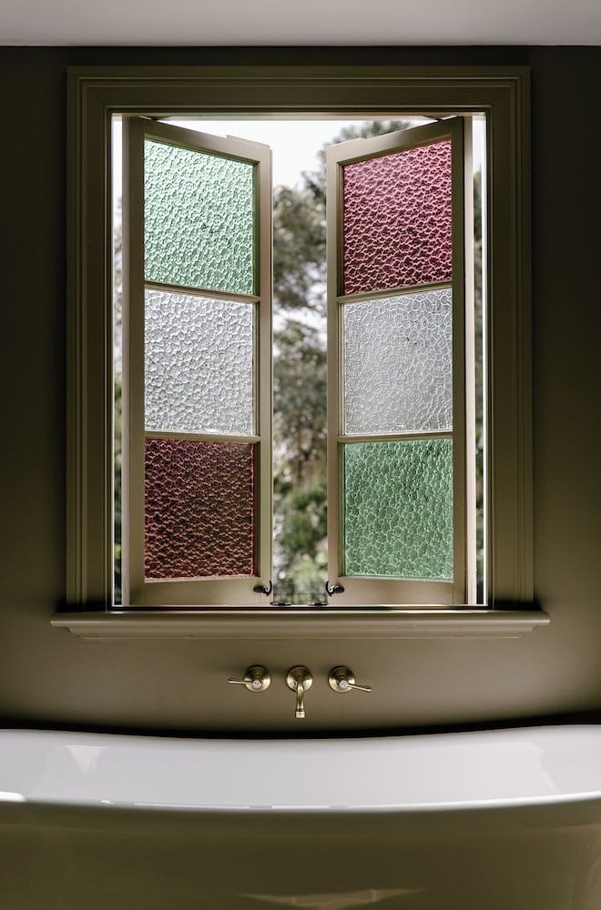 Maleny Lodge Double Room, 1 King Bed, Garden View 7