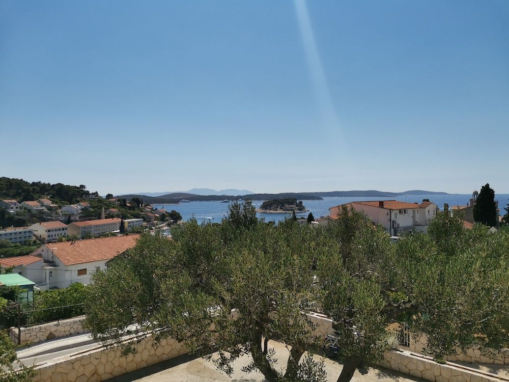 undefined Charming sea View Apartment in Hvar