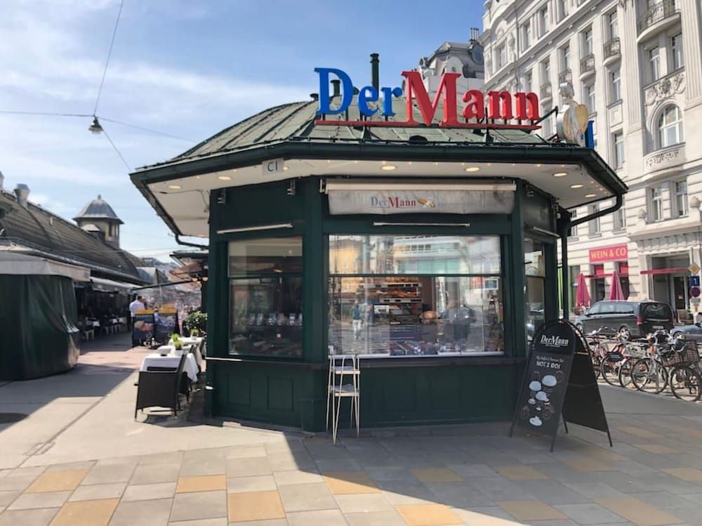 undefined Lovely Apartment directly at Naschmarkt 3