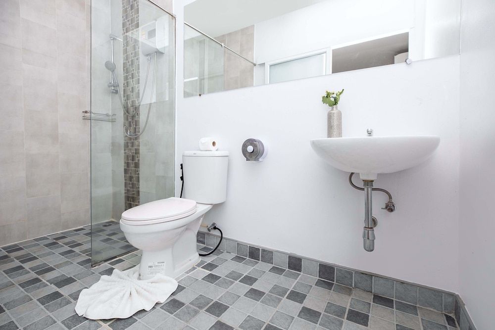 Tropical Living in Modern Villa Lancelot 3-Bedroom Pool Villa 14